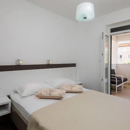 Apartmani Kos Supetar Exterior photo