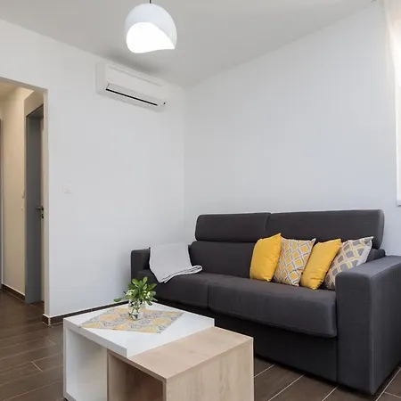 Apartmani Kos Supetar Exterior photo